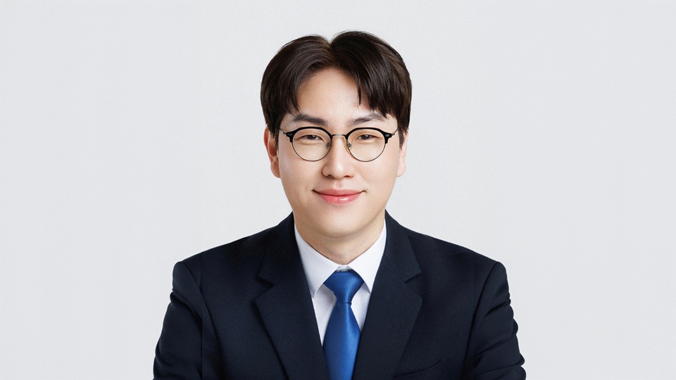 [하정우]