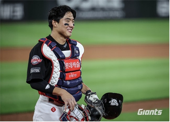 롯데 손성빈/사진=롯데자이언츠 제공